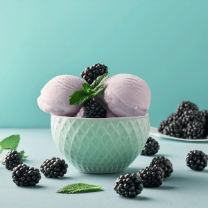 Brombeer-Minz-Eis
